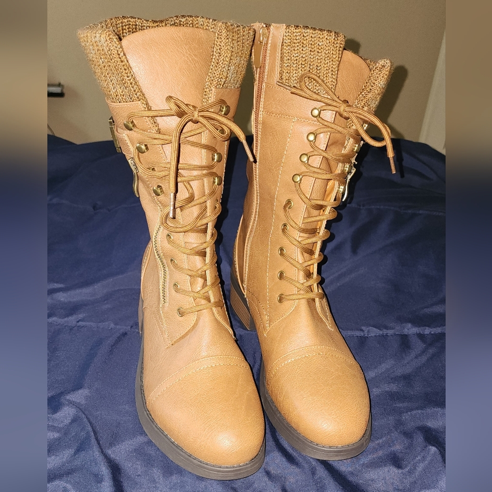 Women's Tan Lace-Up Boots